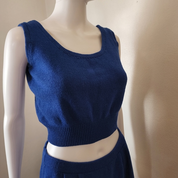 Skirt Set - Picture 2 of 6